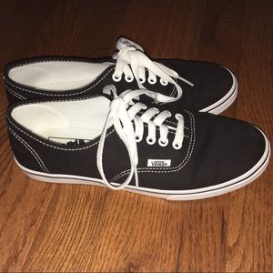 Vans Classic Authentic Lo Pro Shoes